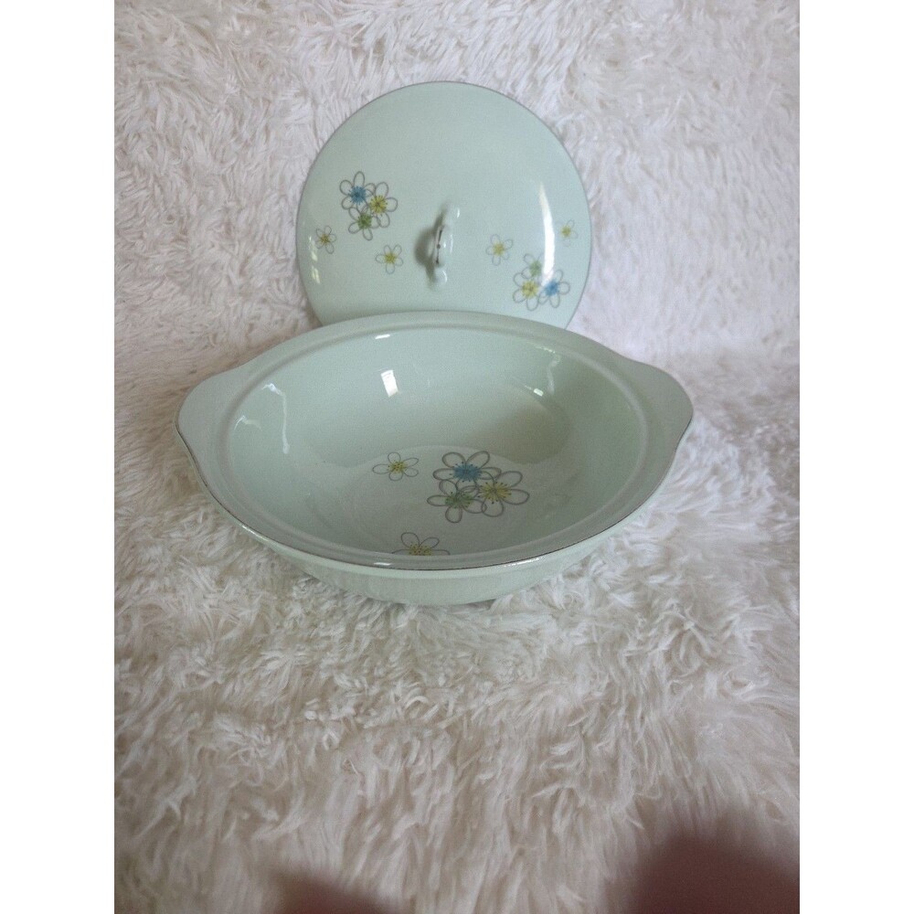 Mist  Nobility Permaware  Covered Vegetable  LID  1950s MCM Atomic Daisies - Picture 2 of 9